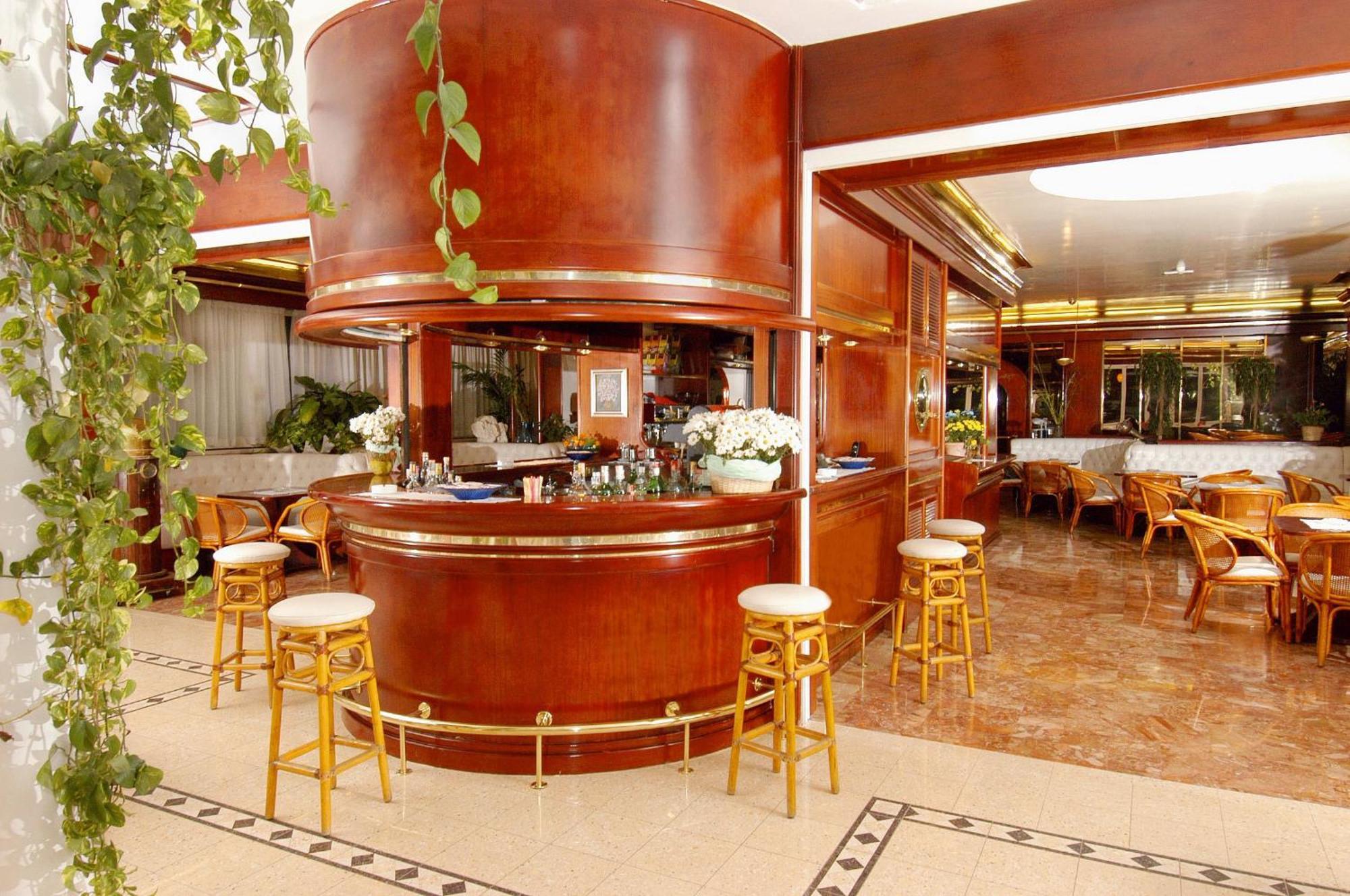 Hotel Beny リド・ディ・イエゾロ エクステリア 写真